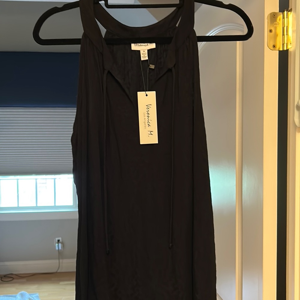 Veronica M. Sleeveless Top